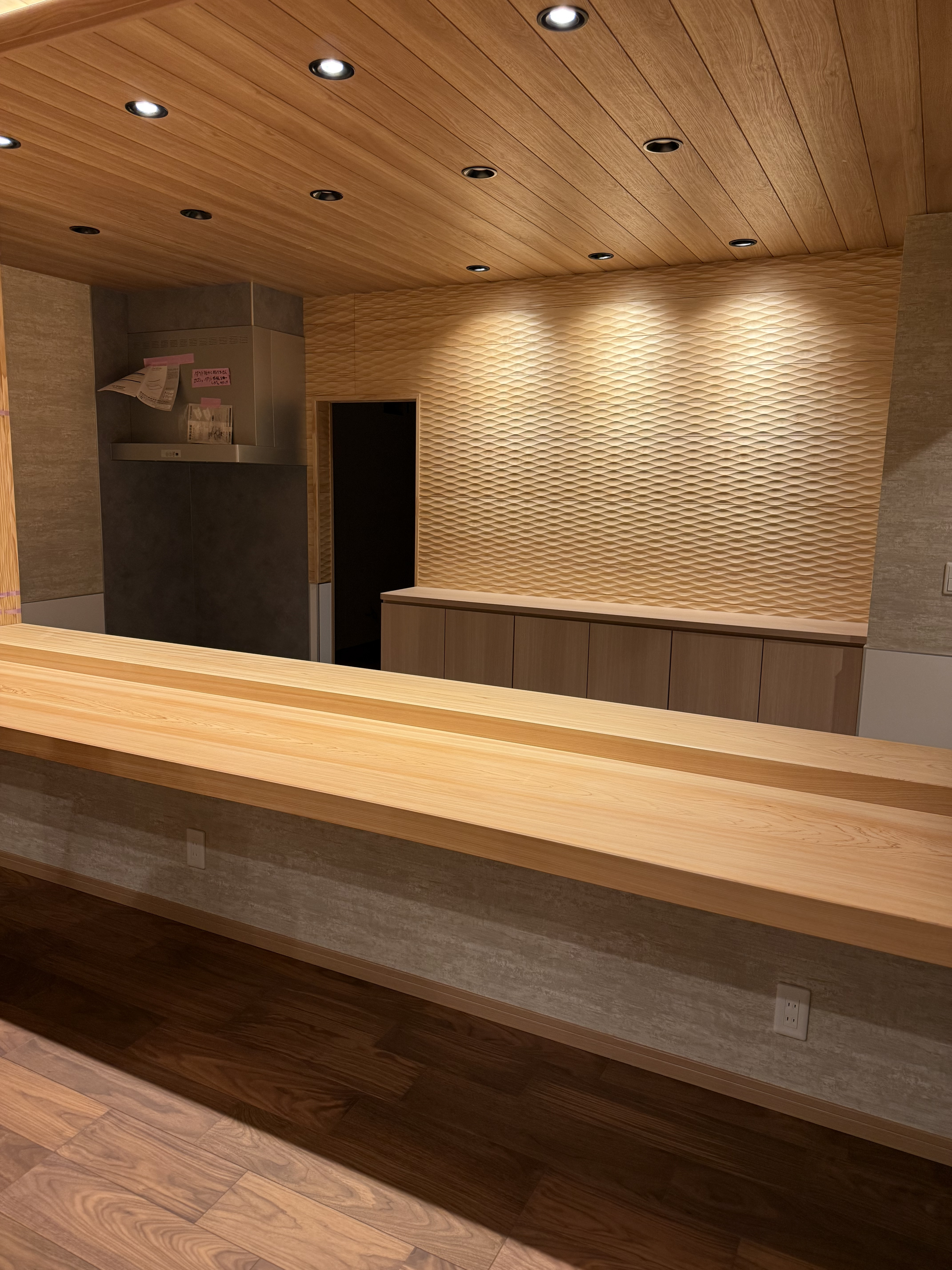 店内カウンター